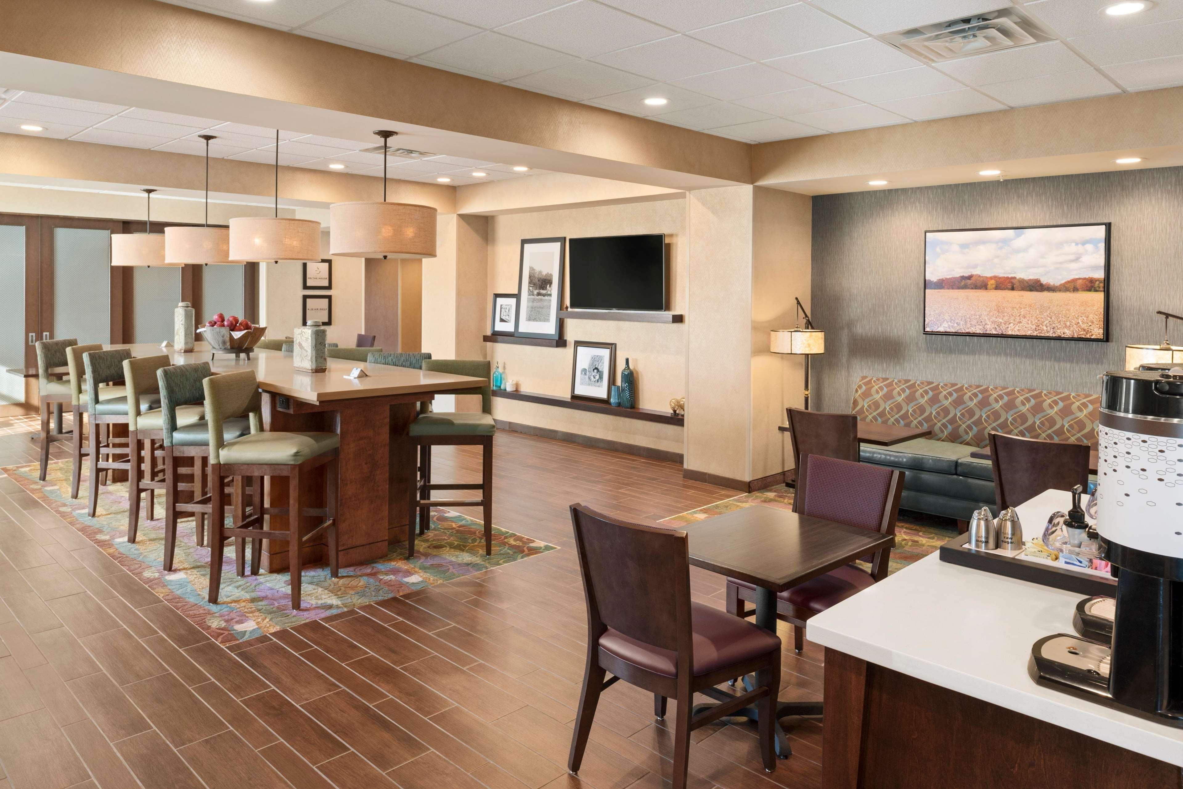 Hampton Inn Lincoln Airport, Ne Zewnętrze zdjęcie